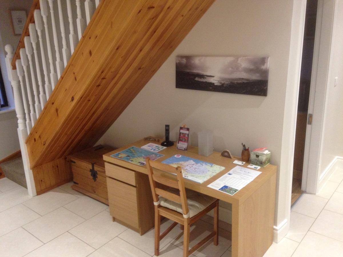 Dale View Bed & Breakfast Lisdoonvarna Bagian luar foto